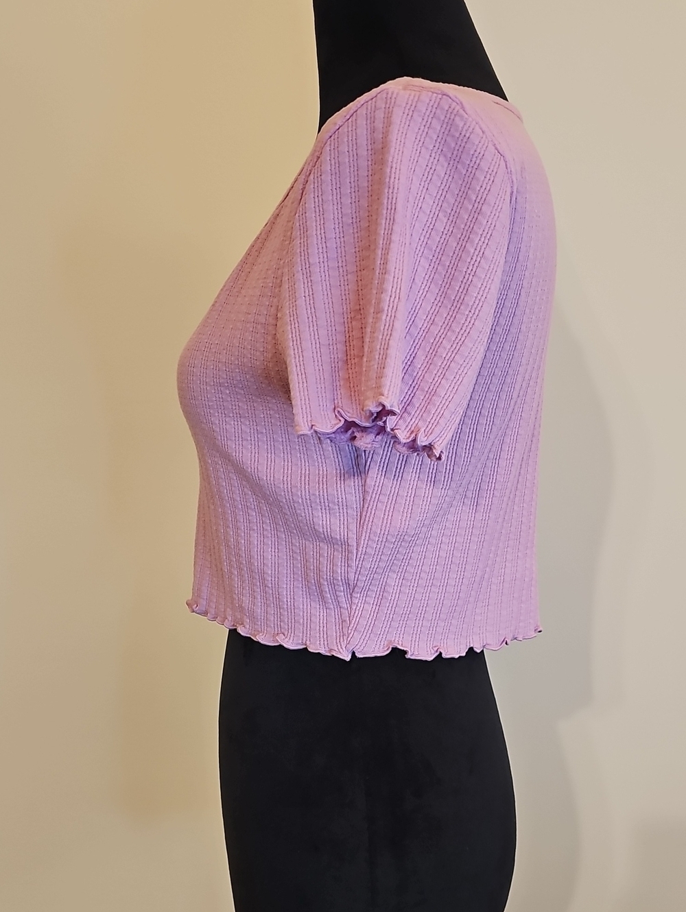 bp Lavender Ribbed Cropped Button-Front Tee - Picture 5 of 10